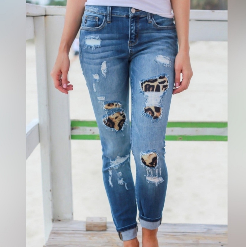 Judy Blue Leopard Skinny Jeans